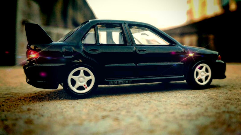 Illustration for article titled Tomica Premium Mitsubishi Lancer GSR Evo-III